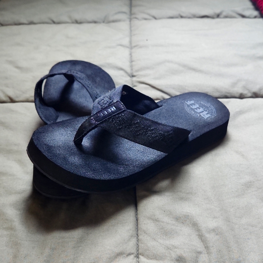 Women's flip flops